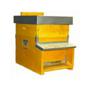 Arnia tipo Emilia, da 12 telaini, con telaini con foglio cereo