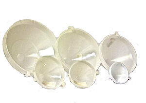 Imbuto in plastica curvo